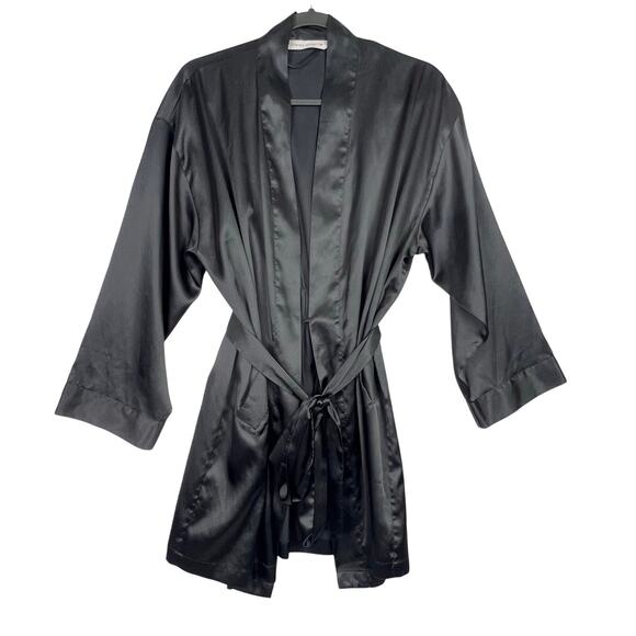 Victoria’s Secret Satin Black Attached Belt Women’s Robe One Size Dressing Gown - Picture 2 of 9